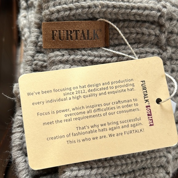 Furtalk winter knit hat NWT - Picture 7 of 9